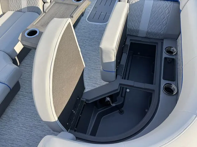 Slide: The Image of Bennington 22 MFB / Yamaha 150 HP 2026 - 12