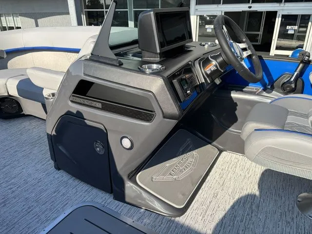 Slide: The Image of Bennington 22 MFB / Yamaha 150 HP 2026 - 18