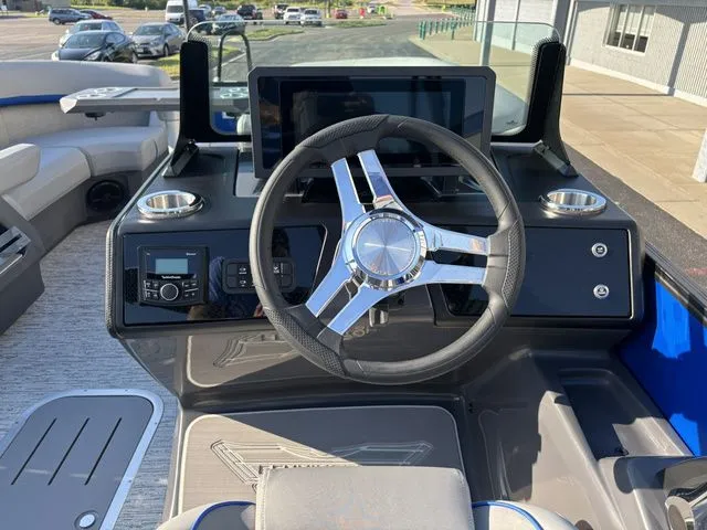 Slide: The Image of Bennington 22 MFB / Yamaha 150 HP 2026 - 24