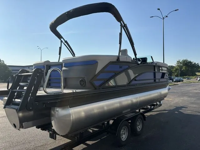 Slide: The Image of Bennington 22 MFB / Yamaha 150 HP 2026 - 6