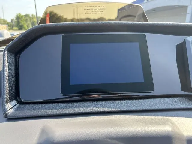 Slide: The Image of Bennington 22 SSR Sport / Yamaha Vmax SHO 200 HP 2026 - 21