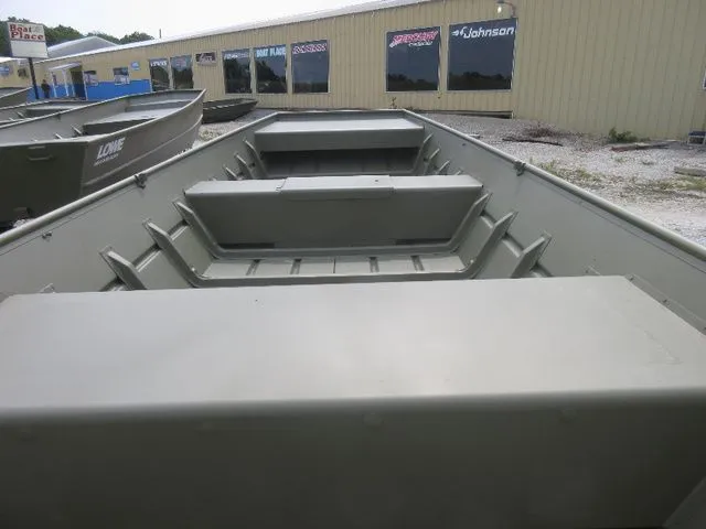 Slide: The Image of Lowe 1648 Jon 2024 - 4