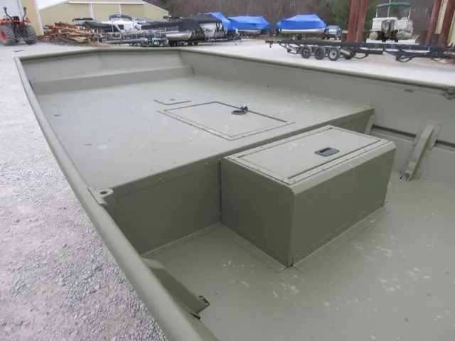 Slide: The Image of Lowe 1852MT Aura Jon 2026 - 8