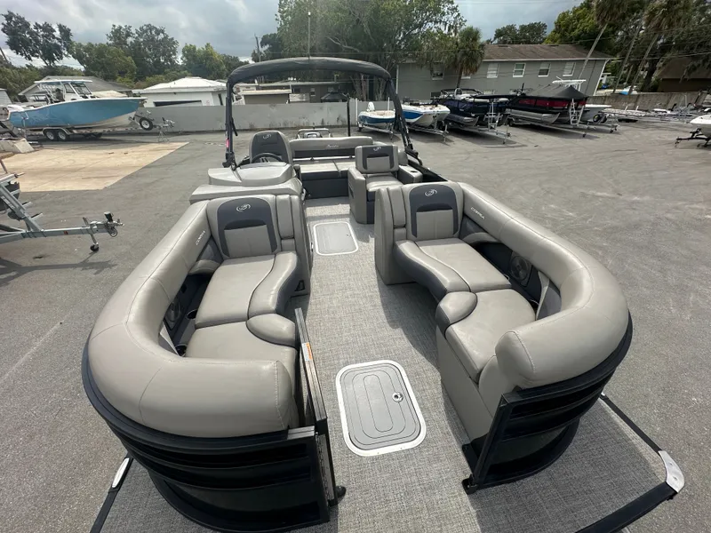 Slide: The Image of Barletta Corsa X23U 2022 - 7