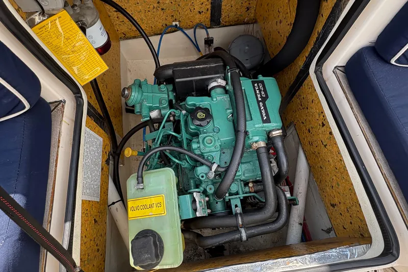 Slide: The Image of Engine compartment of a 2017 Leonardo Eagle 44 with Volvo Penta motor. - 16