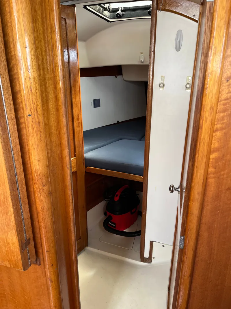 Slide: The Image of Bristol 29.9 1979 - 20