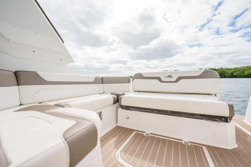 Slide: The Image of Monterey 335 Sport Yacht 2015 - 52