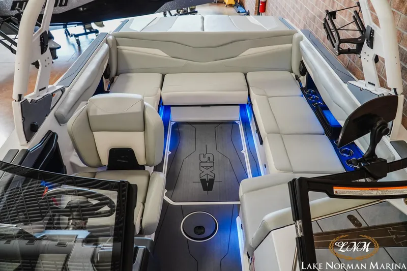 Slide: The Image of Axis T220 2026 - 18