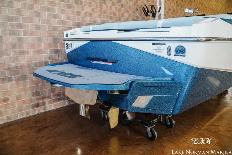 Slide: The Image of Axis T220 2026 - 7