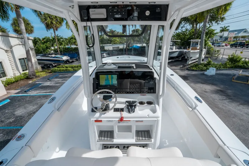 Slide: The Image of Sea Hunt Gamefish 27 Forward Seating 2026 - 18