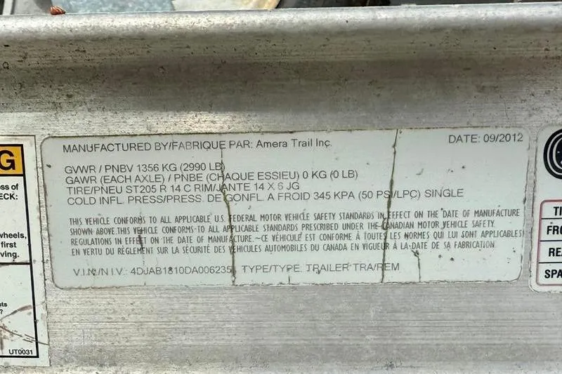 Slide: The Image of 2013 Hewes Redfisher 18 trailer label by Amera Trail Inc, manufactured 09/2012. - 26