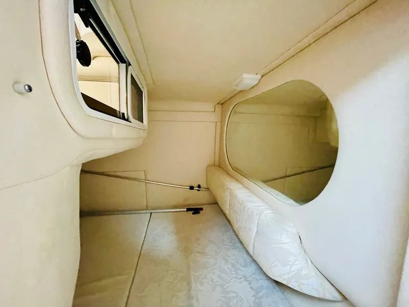 Slide: The Image of Sea Ray 260 2000 - 11