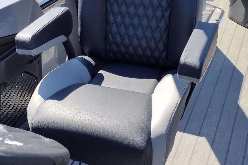 Slide: The Image of Luxurious seating on 2026 Tahoe Pontoon Grand Tahoe LTD Cruise Rear Bench. - 43