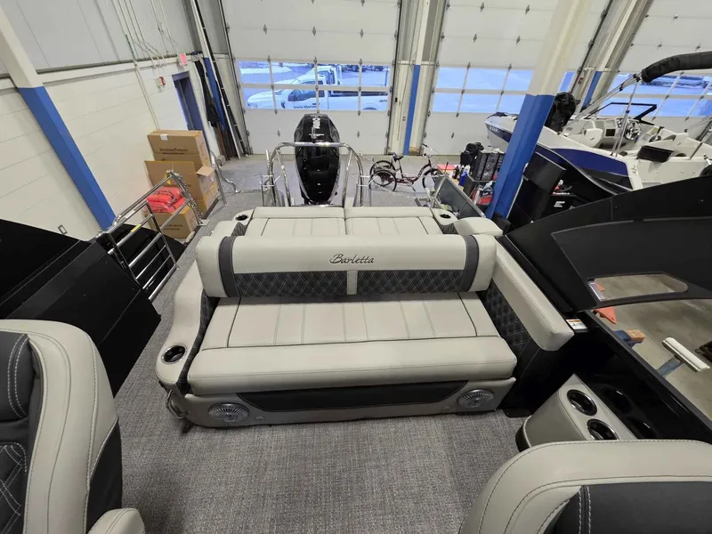 Slide: The Image of Barletta Lusso 23UCA 2026 - 11