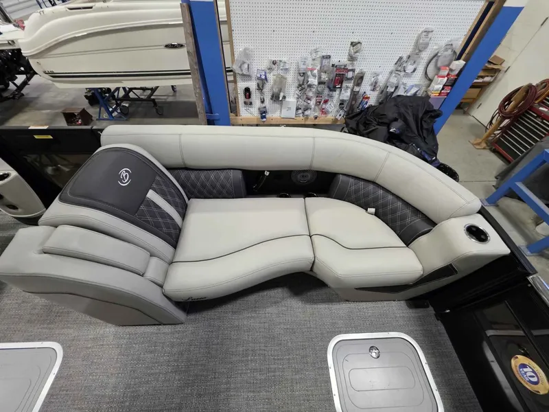 Slide: The Image of Barletta Lusso 23UCA 2026 - 28