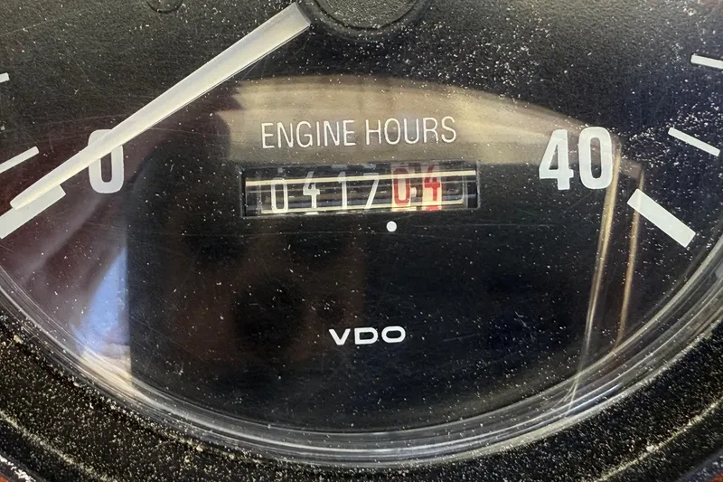 Slide: The Image of Hinckley Classic Picnic Boat 2001 engine hours gauge showing 417.4 hours. - 41