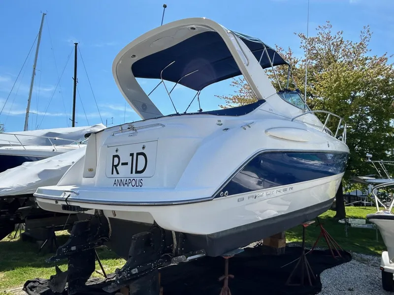 Slide: The Image of 2007 Bayliner 305 boat on display in Annapolis marina. - 4