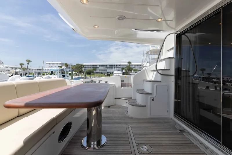 Slide: The Image of Azimut 60 2014 - 104