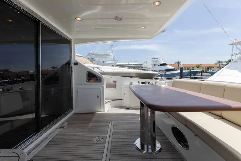 Slide: The Image of Azimut 60 2014 - 105