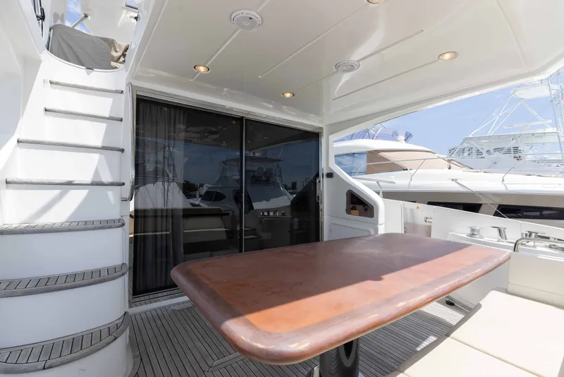 Slide: The Image of Azimut 60 2014 - 106