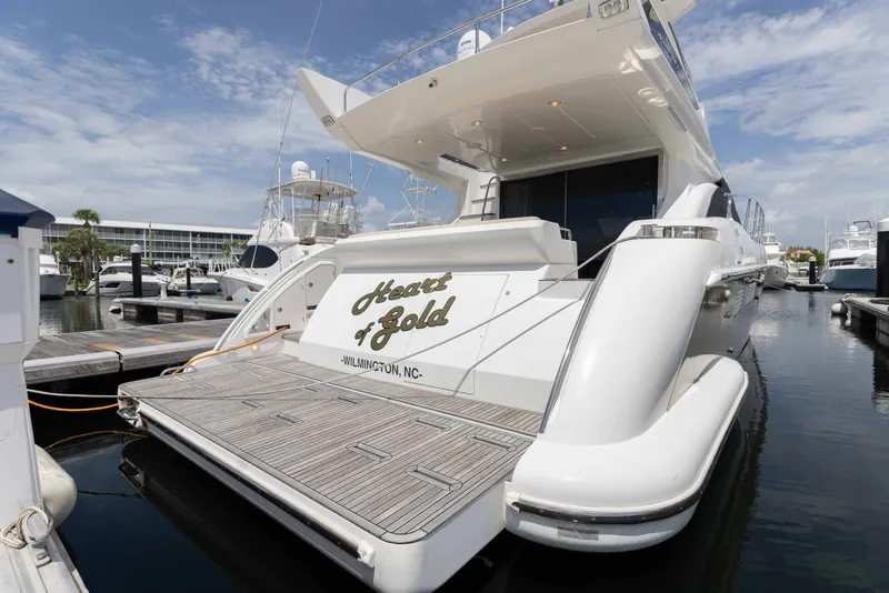 Slide: The Image of Azimut 60 2014 - 108