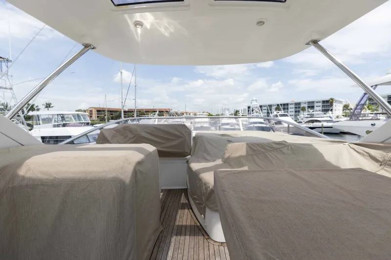 Slide: The Image of Azimut 60 2014 - 111