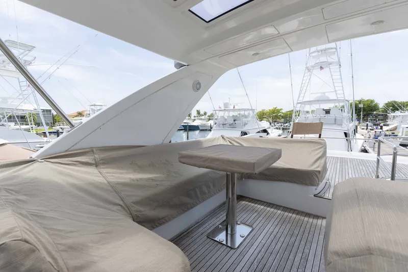 Slide: The Image of Azimut 60 2014 - 113