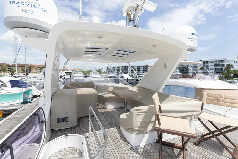 Slide: The Image of Azimut 60 2014 - 115