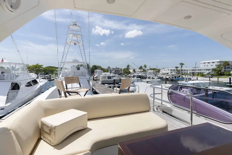 Slide: The Image of Azimut 60 2014 - 73