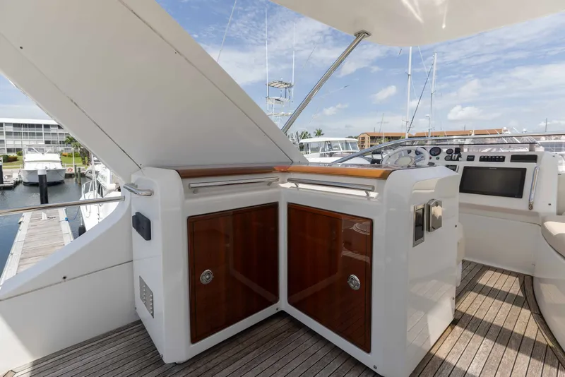 Slide: The Image of Azimut 60 2014 - 79