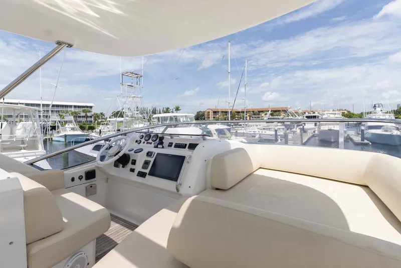 Slide: The Image of Azimut 60 2014 - 84