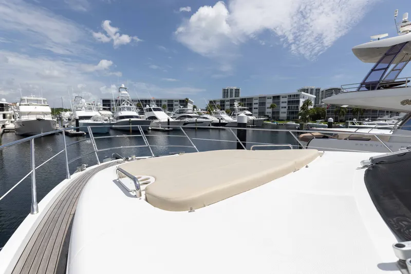 Slide: The Image of Azimut 60 2014 - 93