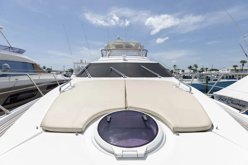 Slide: The Image of Azimut 60 2014 - 95
