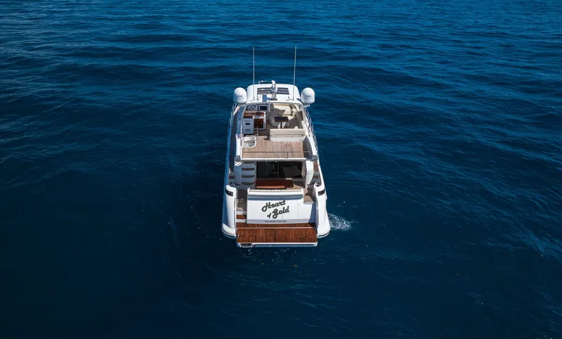 Slide: The Image of Azimut Fly 60 2014 - 18