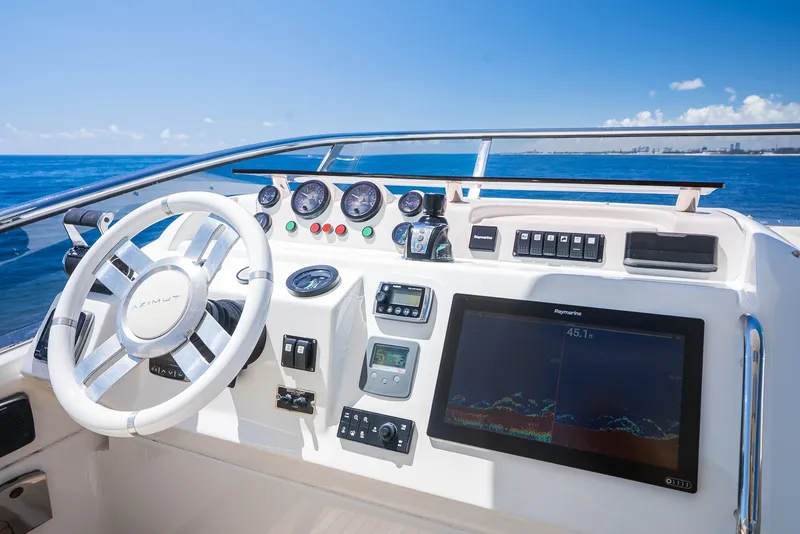 Slide: The Image of Azimut Fly 60 2014 - 41