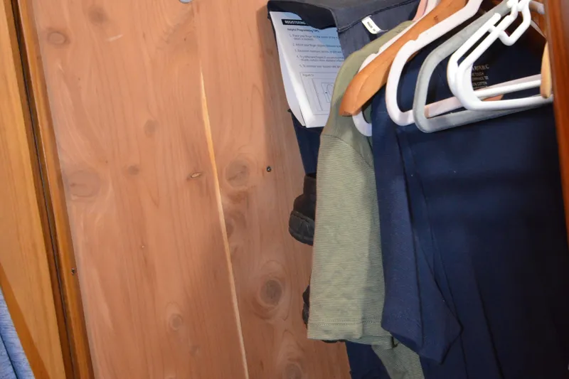 Slide: The Image of Master cedar closet - 40