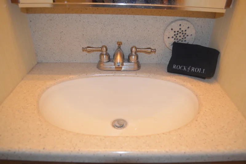 Slide: The Image of Master head sink - 44