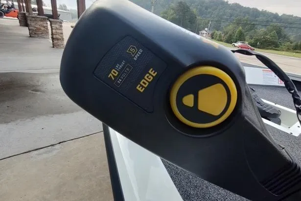 Slide: The Image of Trolling motor on 2026 Lowe Stinger 175C boat, featuring 70 lb thrust and 5-speed settings. - 5