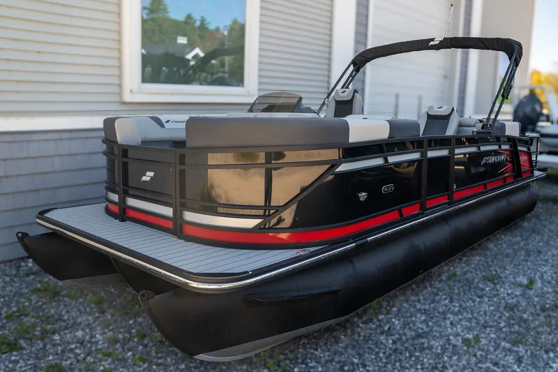 Slide: The Image of Starcraft SLS 3 R 2026 - 4