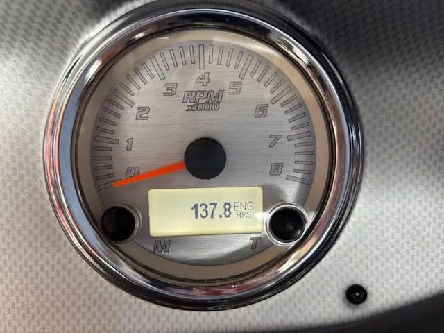 Slide: The Image of Yamaha SX190 2015 - 24