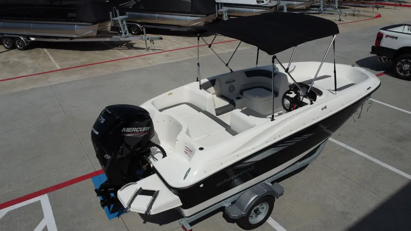 Slide: The Image of Bayliner E16LE 2025 - 11