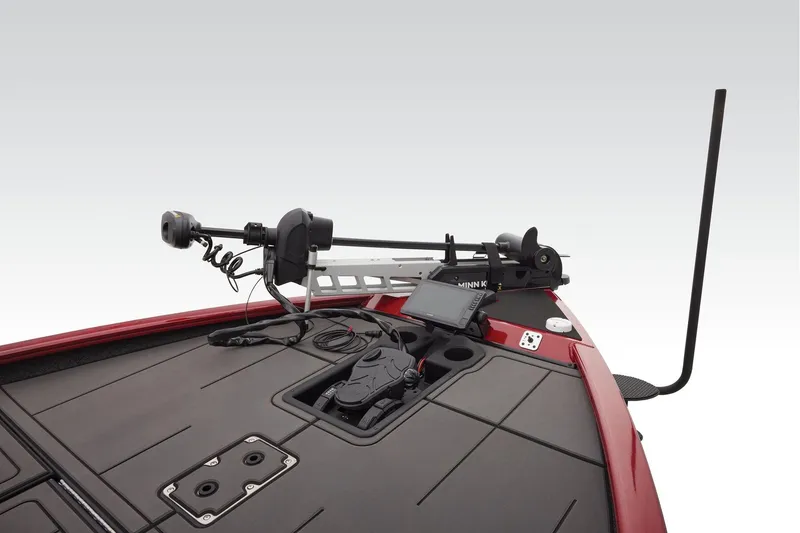 Slide: The Image of Tracker Savage 215 2026 - 12