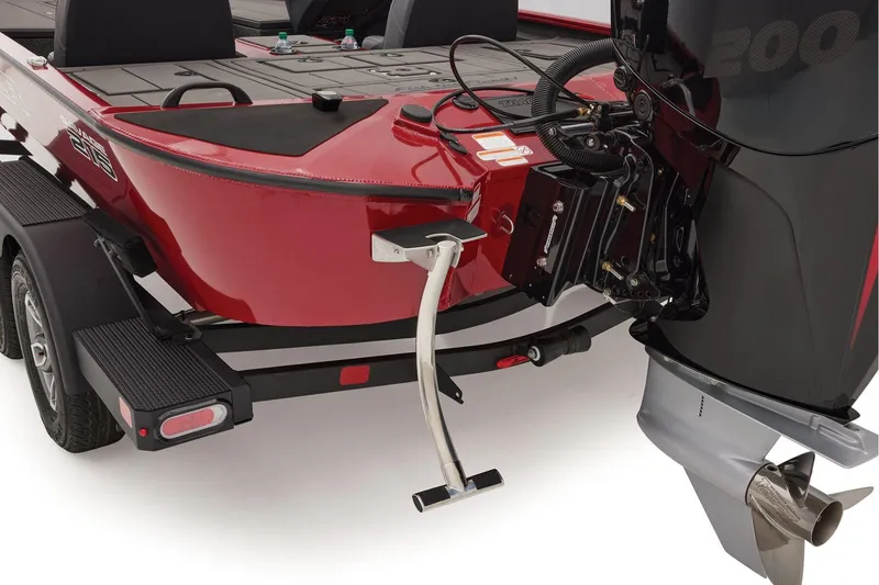 Slide: The Image of Tracker Savage 215 2026 - 50