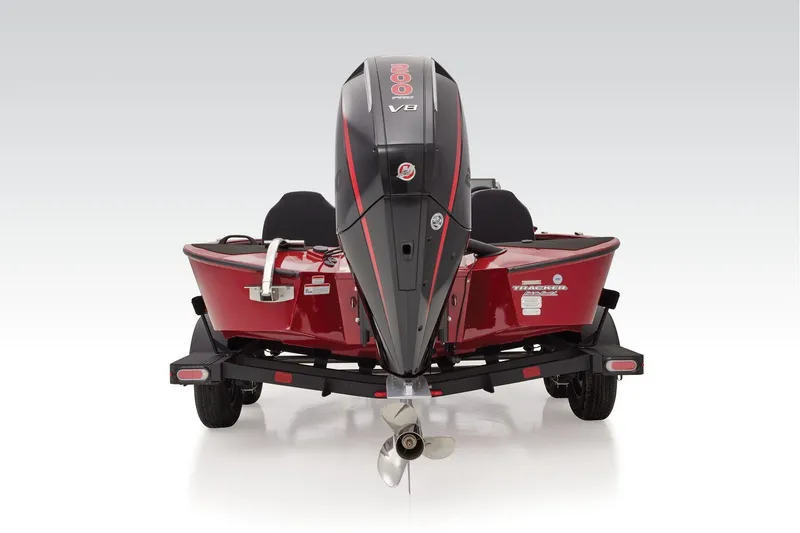 Slide: The Image of Tracker Savage 215 2026 - 52