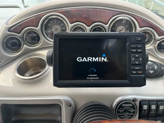 Slide: The Image of Crownline Boats 250 CR 2006 - 19