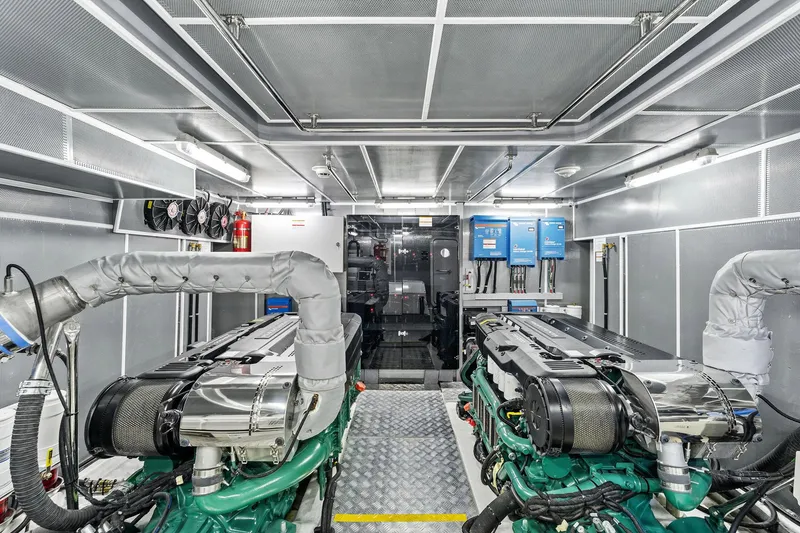 Slide: The Image of Aquitalia 78 Fly 2025 - 91