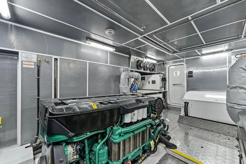 Slide: The Image of Aquitalia 78 Fly 2025 - 95