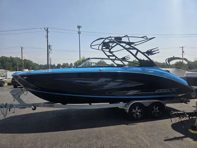 The Image of Yamaha 255XD 2021 - 1