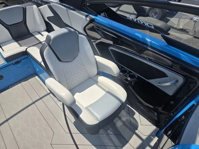 Slide: The Image of Yamaha 255XD 2021 - 19