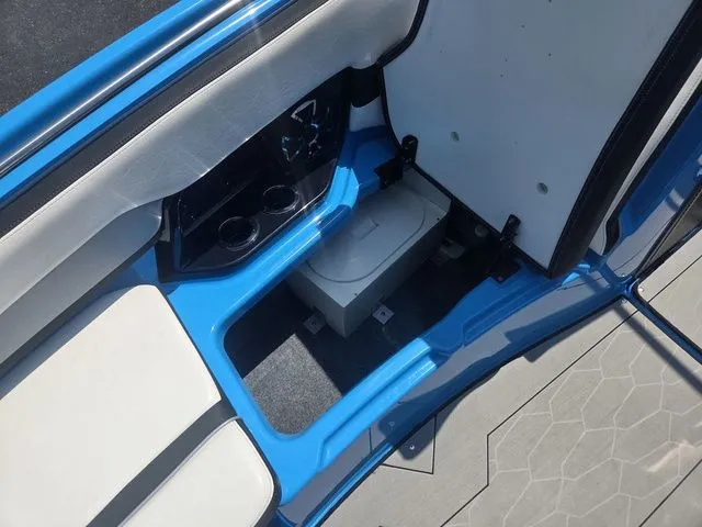 Slide: The Image of Yamaha 255XD 2021 - 34